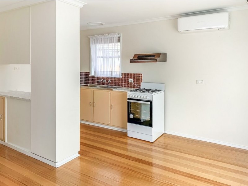 31 Sinclair Street, Colac VIC 3250