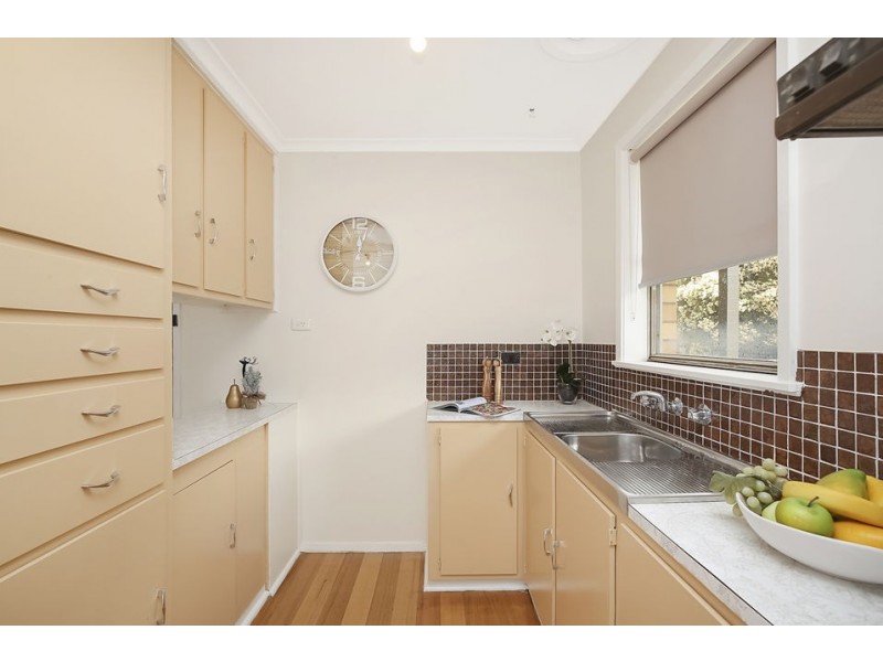 31 Sinclair Street, Colac VIC 3250