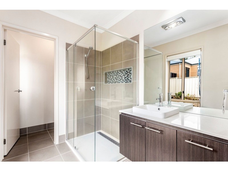 1 Beechy Court, Elliminyt VIC 3250