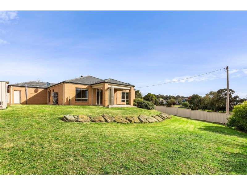 1 Beechy Court, Elliminyt VIC 3250