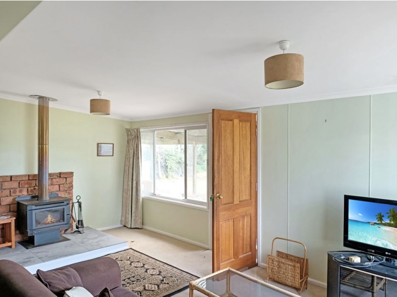 2150 Cressy Road, Ombersley VIC 3241