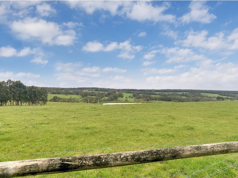 325 G Barrys Road, Barongarook West VIC 3249