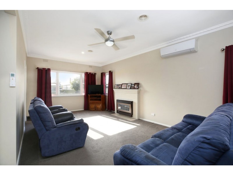 16 Marks Street, Colac VIC 3250