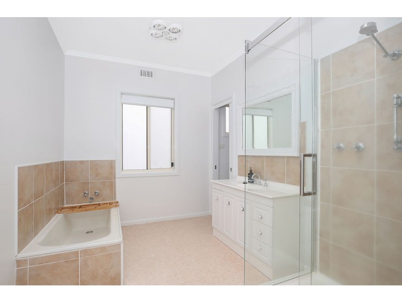 23 Wynne Street, Colac VIC 3250