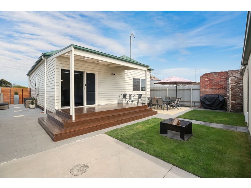 23 Wynne Street, Colac VIC 3250