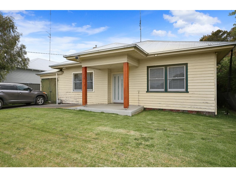 4 Jennings St, Colac VIC 3250