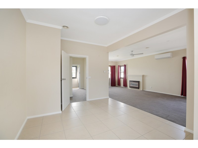 16 Marks St, Colac VIC 3250