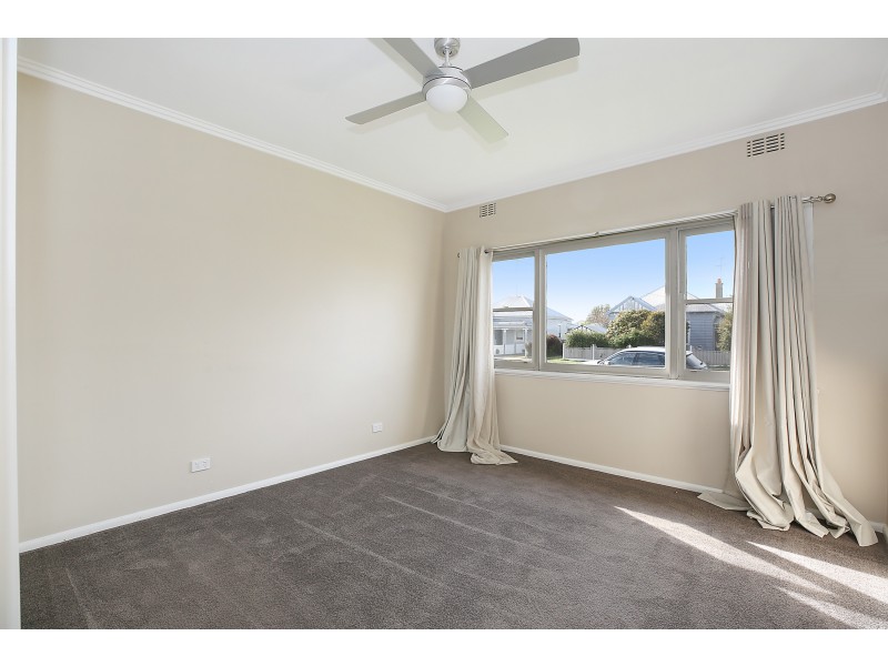 16 Marks St, Colac VIC 3250