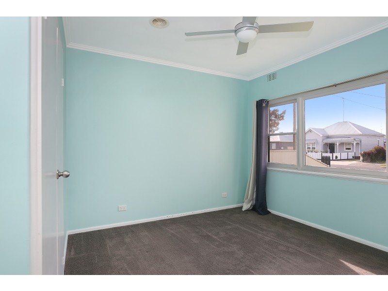 16 Marks St, Colac VIC 3250