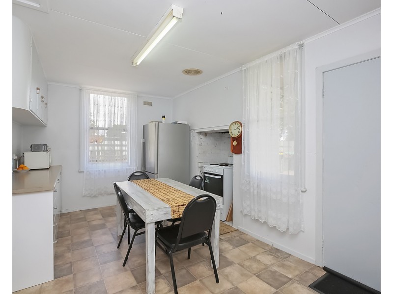 28 Ligar St, Colac VIC 3250