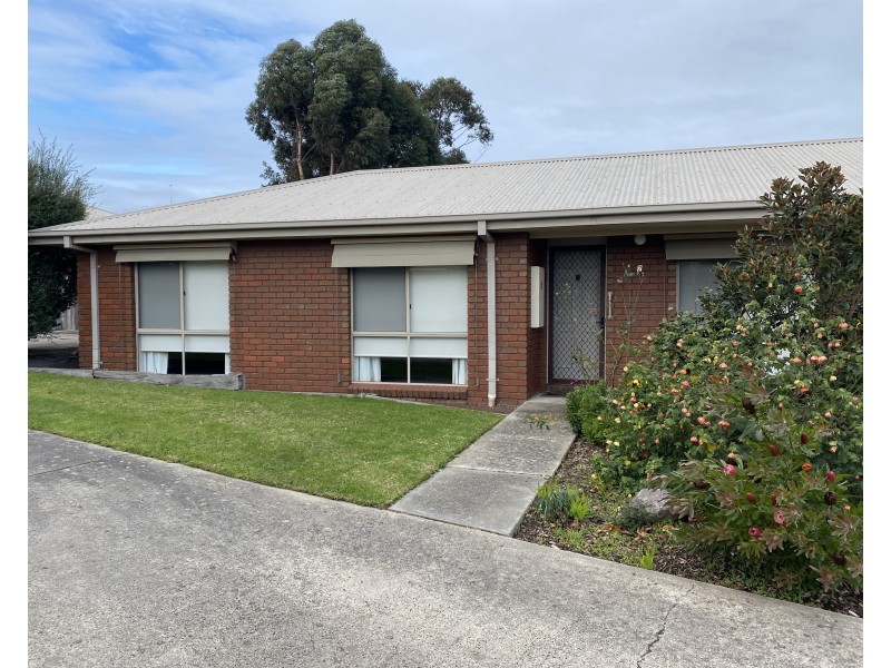 2/33-35 Harding St, Winchelsea VIC 3241