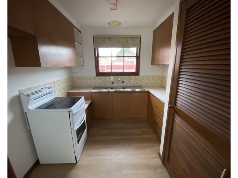 4/25-27 Gellibrand Street, Colac VIC 3250