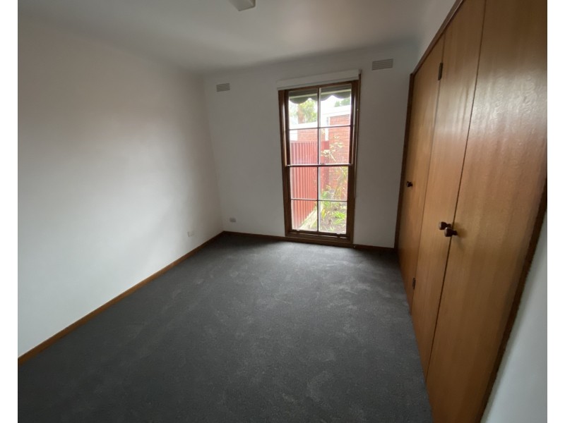 4/25-27 Gellibrand Street, Colac VIC 3250