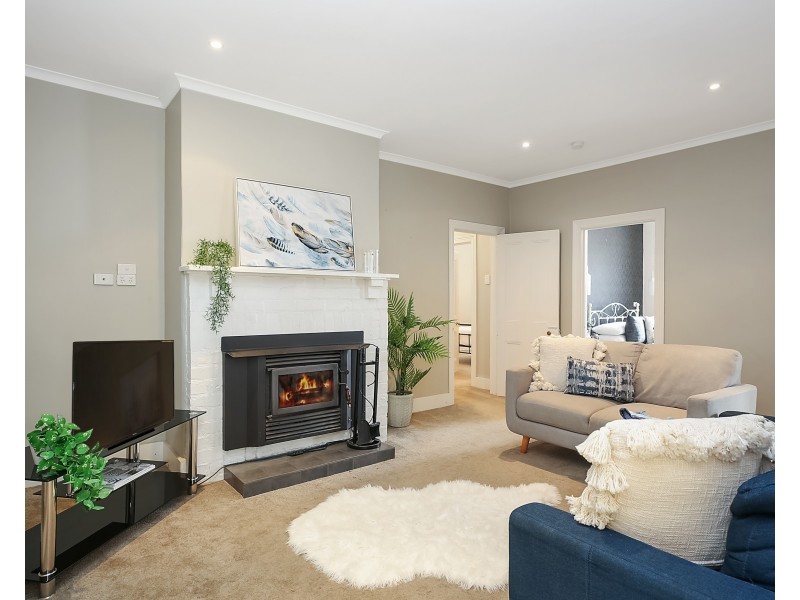 22 Gravesend St, Colac VIC 3250