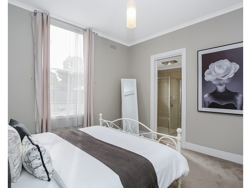 22 Gravesend St, Colac VIC 3250