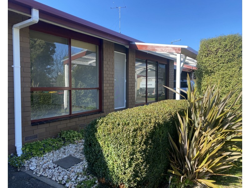 2/10 Jennings Street, Colac VIC 3250