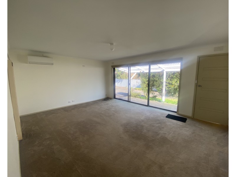 2/10 Jennings Street, Colac VIC 3250