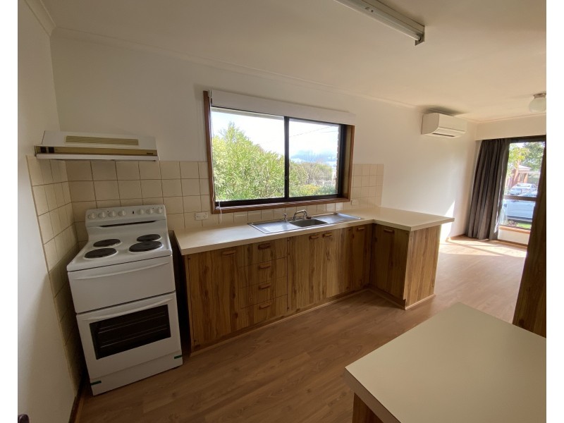 8 Dowling St, Colac VIC 3250