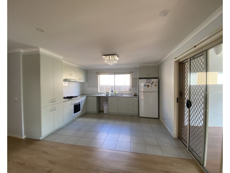 4 Jordyn Cl, Winchelsea VIC 3241