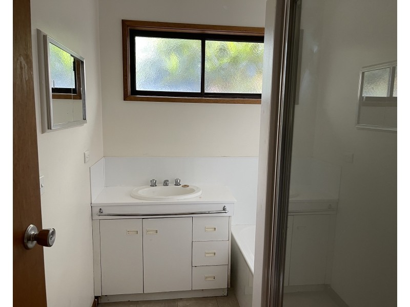 17 Bilson Street, Colac VIC 3250