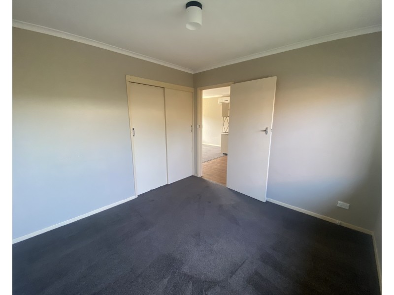 2/5 Pitt St, Colac VIC 3250