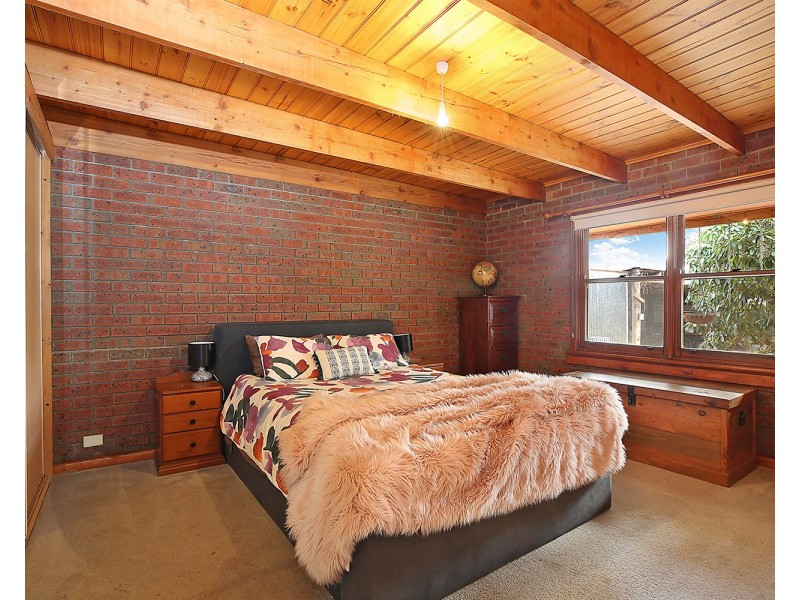 70 Moomowroong Road, Carlisle River VIC 3239