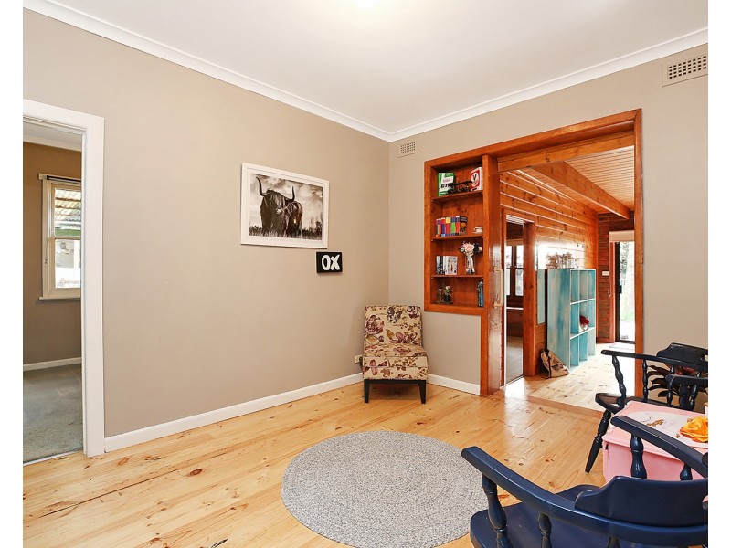 70 Moomowroong Road, Carlisle River VIC 3239