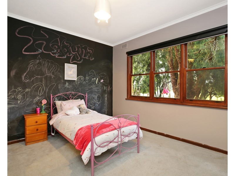 70 Moomowroong Road, Carlisle River VIC 3239