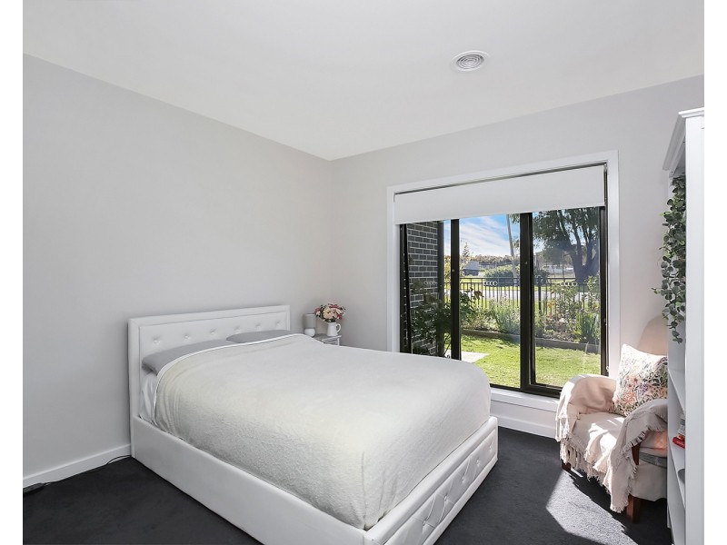 17 Clark St, Colac VIC 3250