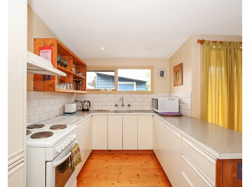 52 Barry St, Birregurra VIC 3242