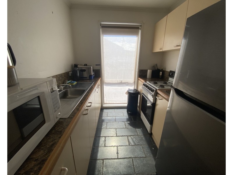 1/7 Campbell St, Colac VIC 3250