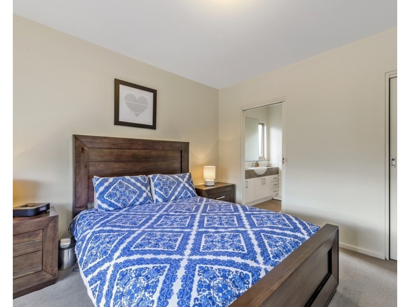 2/54 Hart Street, Colac VIC 3250