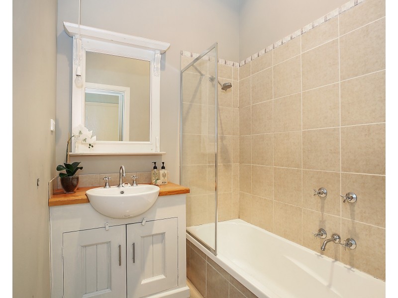 47 Calvert St, Colac VIC 3250