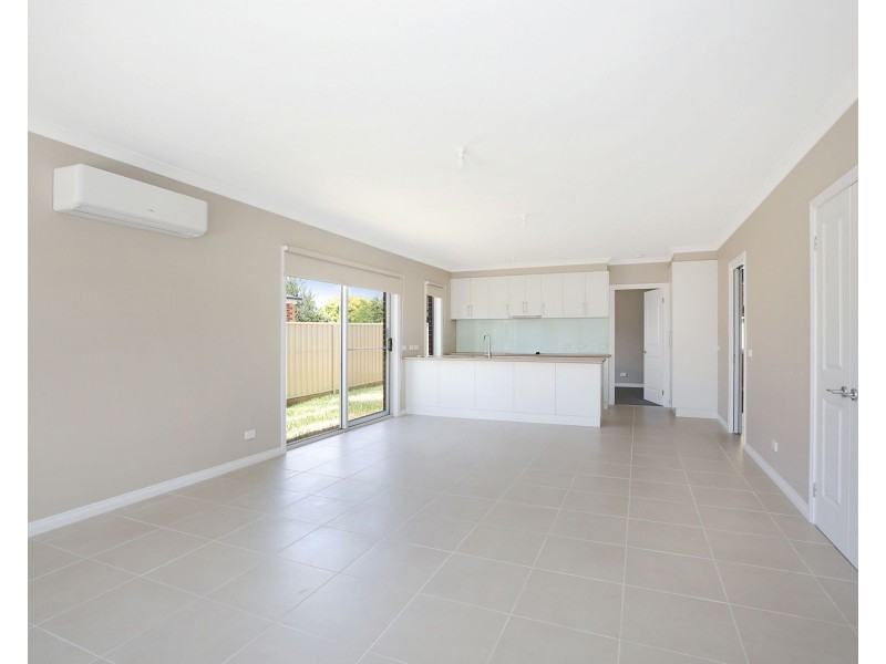 4/5 Ross St, Colac VIC 3250