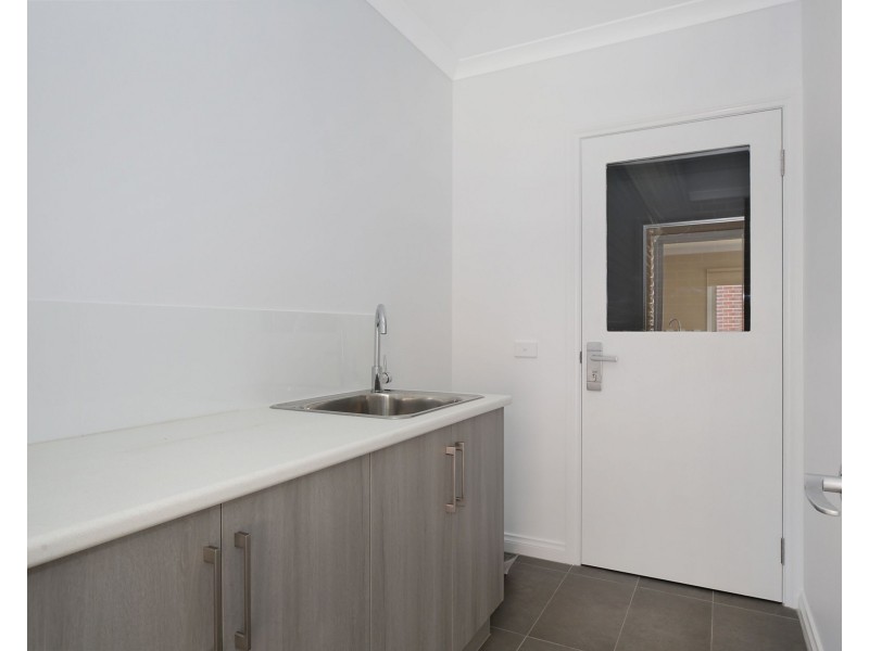 4/5 Ross St, Colac VIC 3250