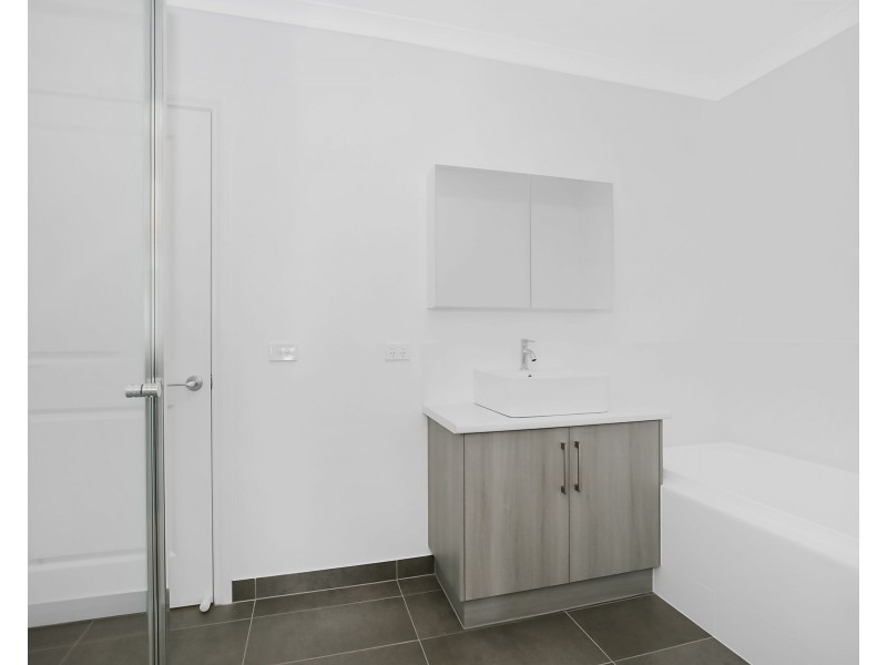 2/5 Ross St, Colac VIC 3250