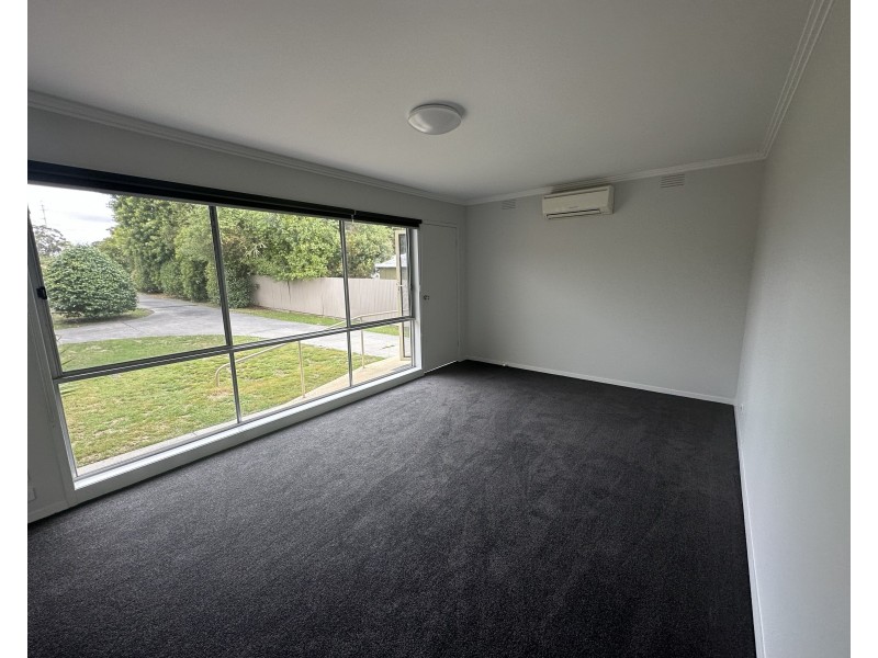 4/10 Pollack St, Colac VIC 3250
