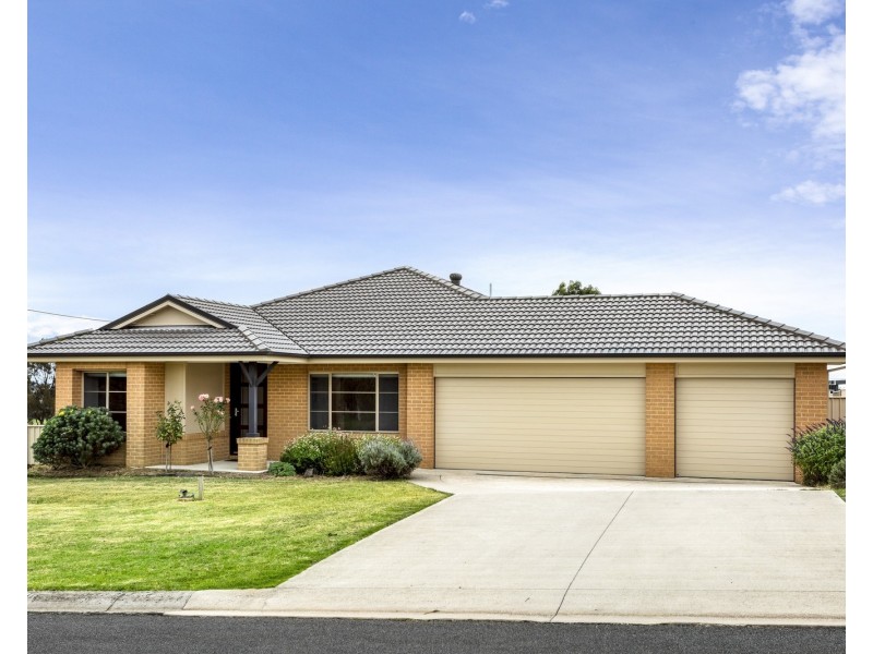 1 Beechy Court, Elliminyt VIC 3250