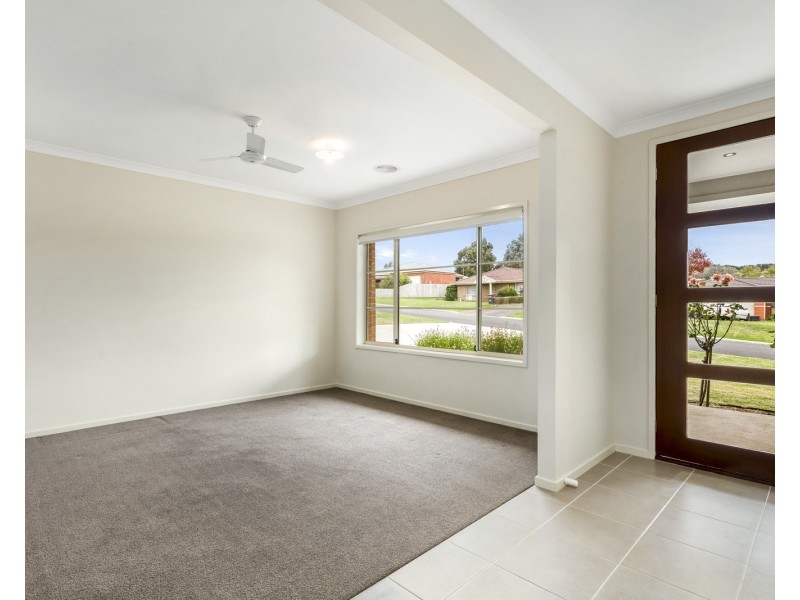 1 Beechy Court, Elliminyt VIC 3250