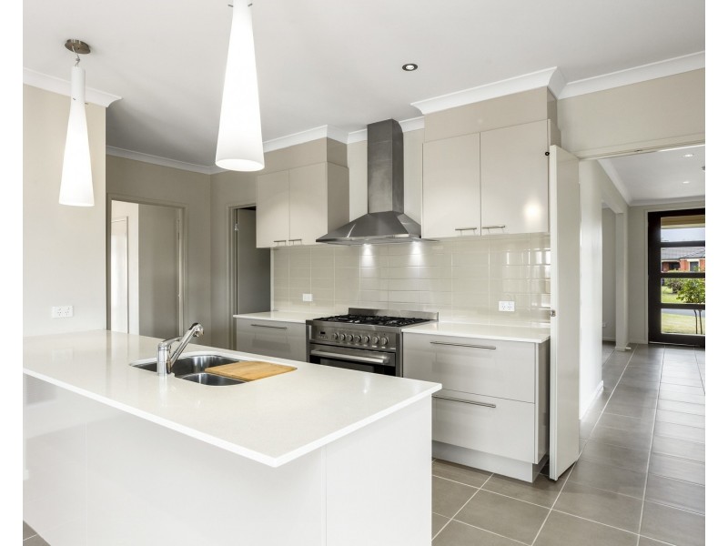 1 Beechy Court, Elliminyt VIC 3250