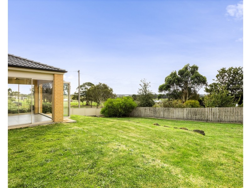 1 Beechy Court, Elliminyt VIC 3250