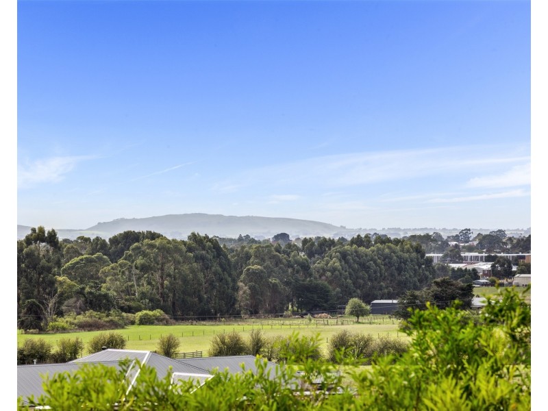 1 Beechy Court, Elliminyt VIC 3250