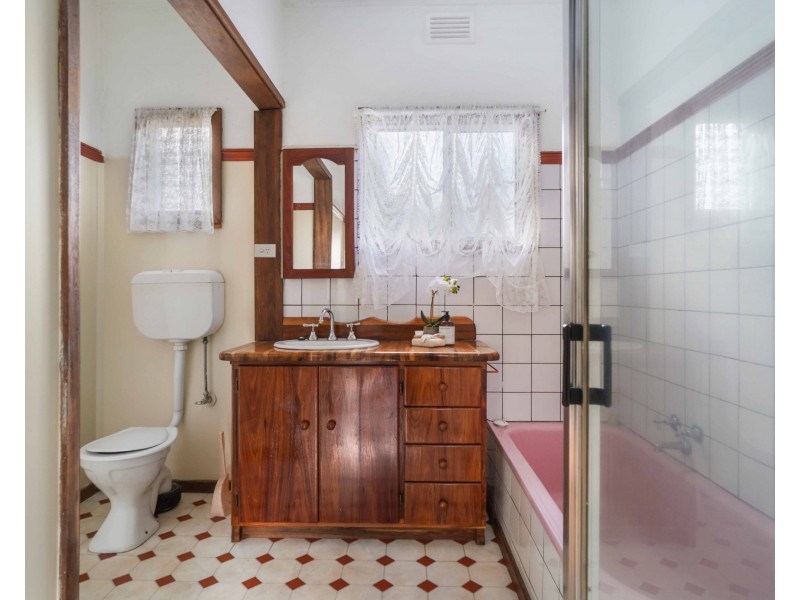 12 Nelson St, Colac VIC 3250