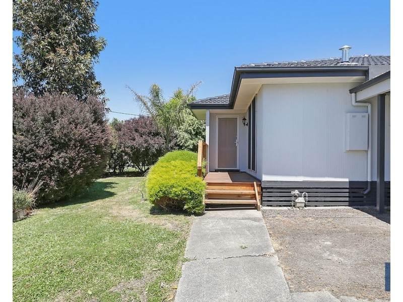 3 Donaldson St, Colac VIC 3250