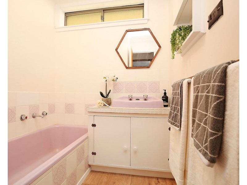 31 Sinclair Street, Colac VIC 3250