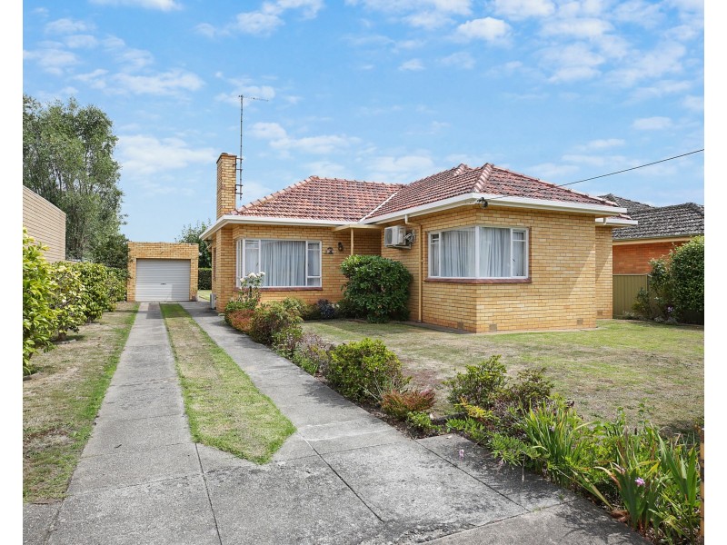 13 Polwarth St, Colac VIC 3250