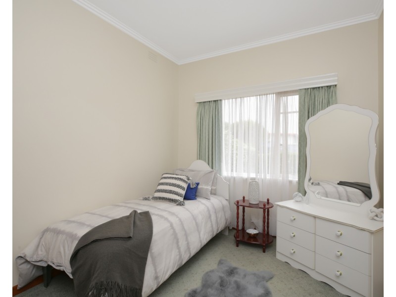 13 Polwarth St, Colac VIC 3250