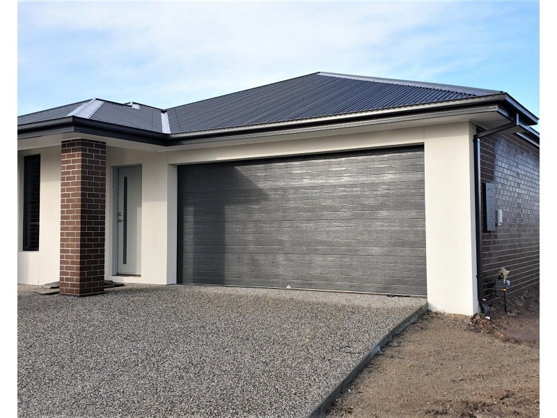 230 Hearn St, Colac VIC 3250