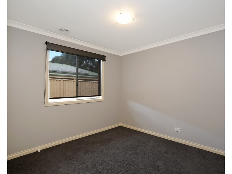 4 Garden Cl, Elliminyt VIC 3250