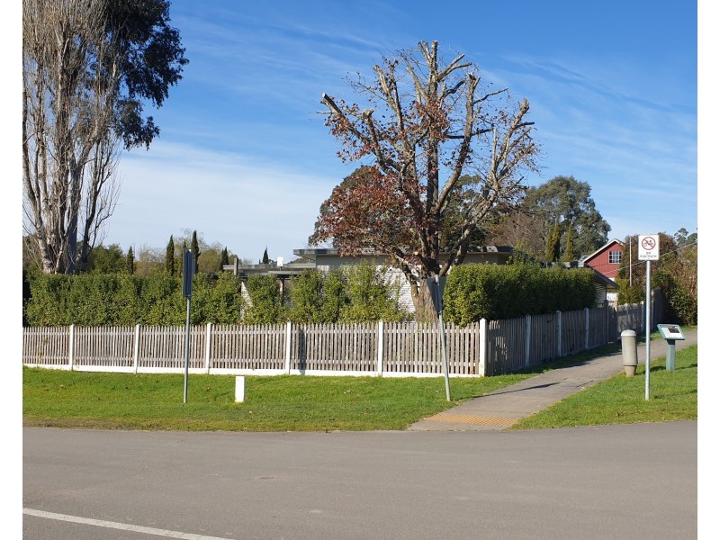 2 Henry St, Forrest VIC 3236